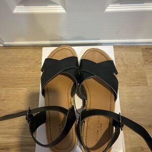 Rock & Candy Black Sandals with Crossover Design